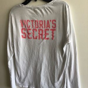 VS Long Sleeve Tee
